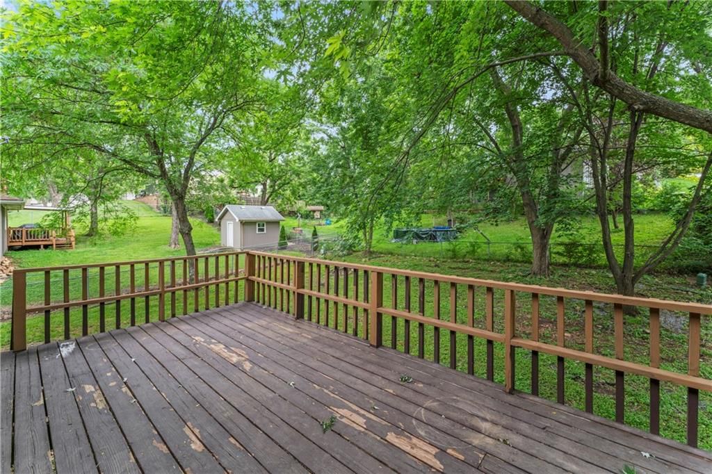 10003 NW 71ST Street — photo 37