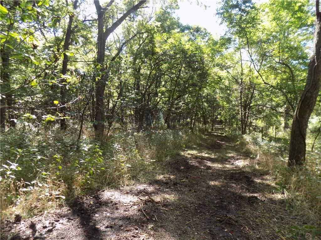 E 2000 Road — photo 22