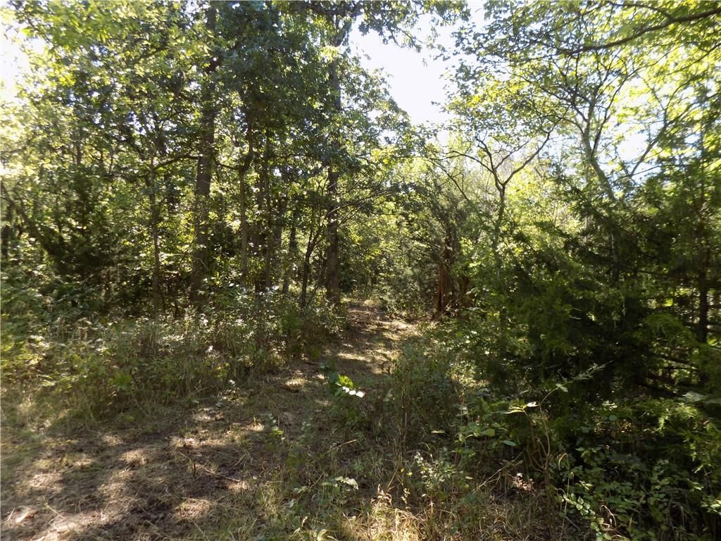 E 2000 Road — photo 28