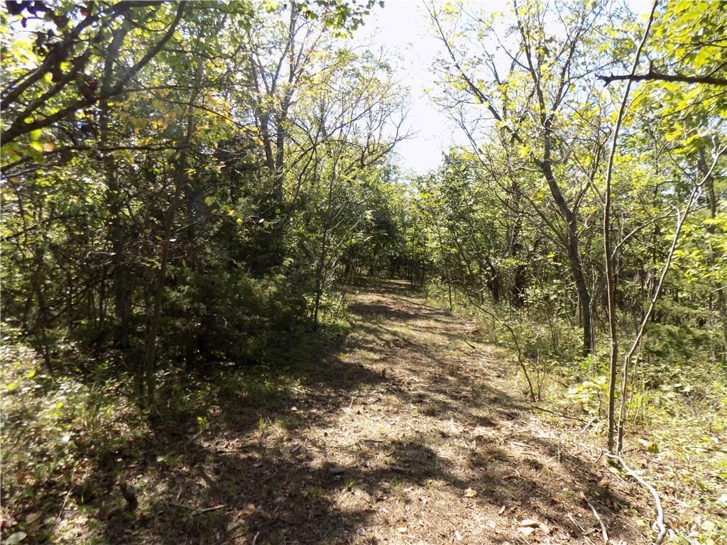 E 2000 Road — photo 31