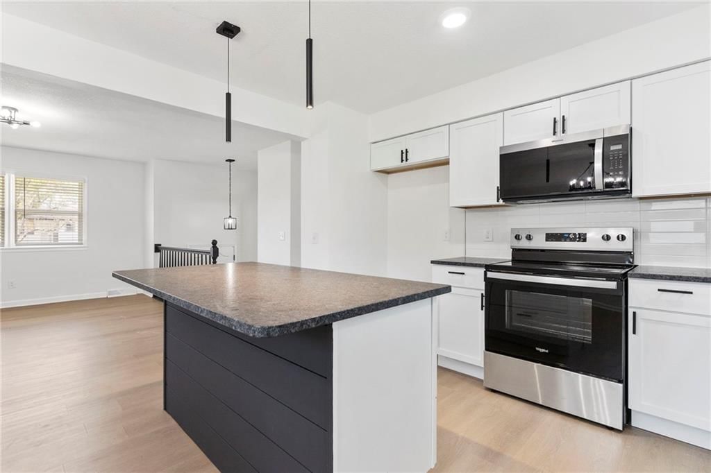 105 W Meriwood Lane — photo 7