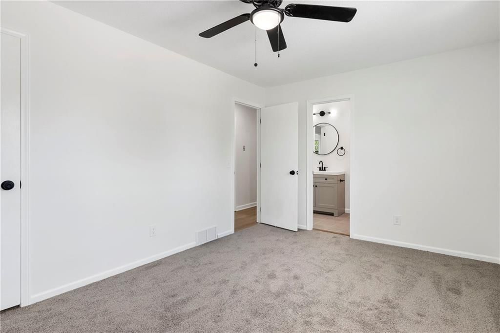 105 W Meriwood Lane — photo 14