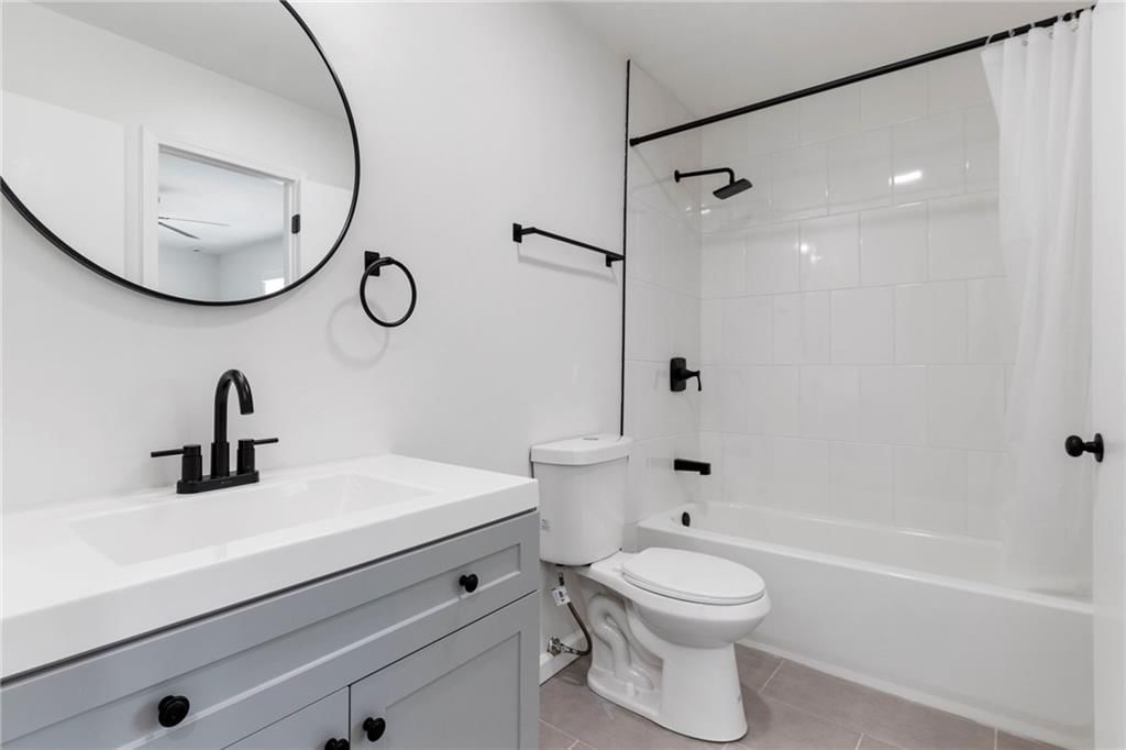 105 W Meriwood Lane — photo 15