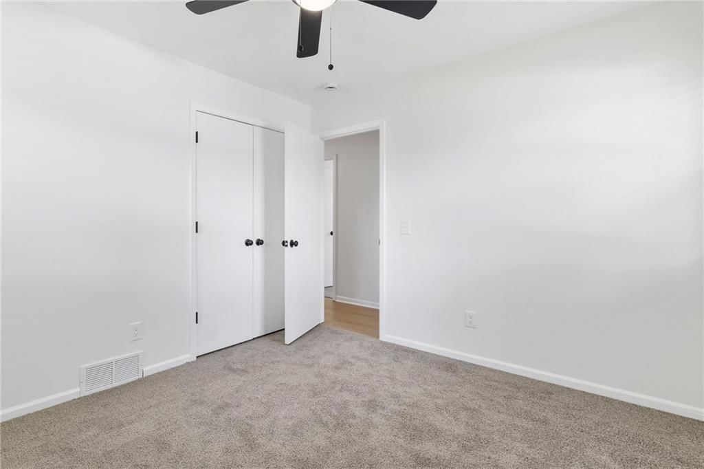105 W Meriwood Lane — photo 19