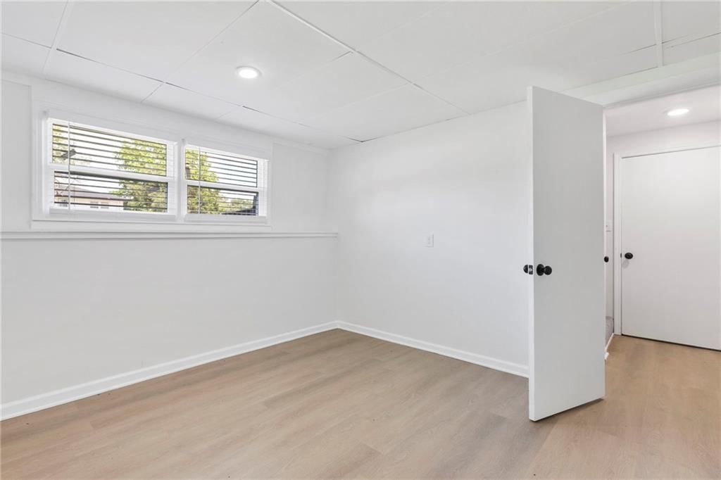 105 W Meriwood Lane — photo 21