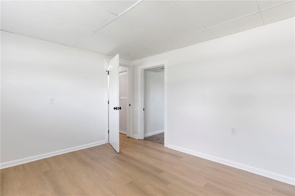 105 W Meriwood Lane — photo 22