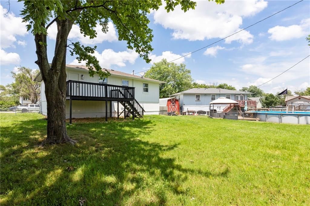 105 W Meriwood Lane — photo 32