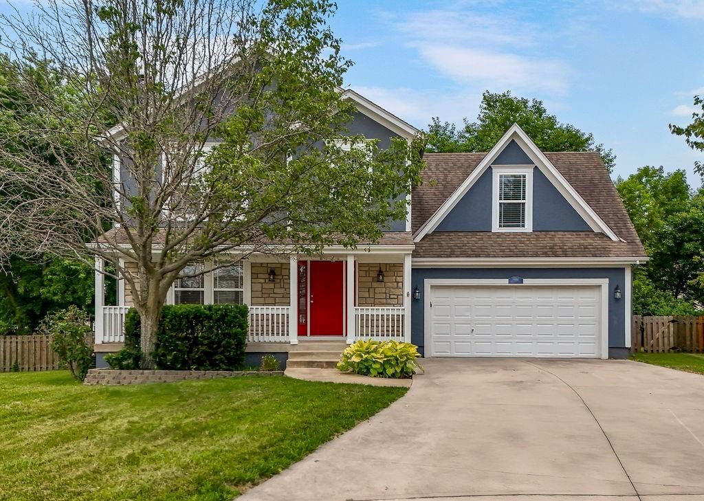 1129 SW Georgetown Drive — photo 1