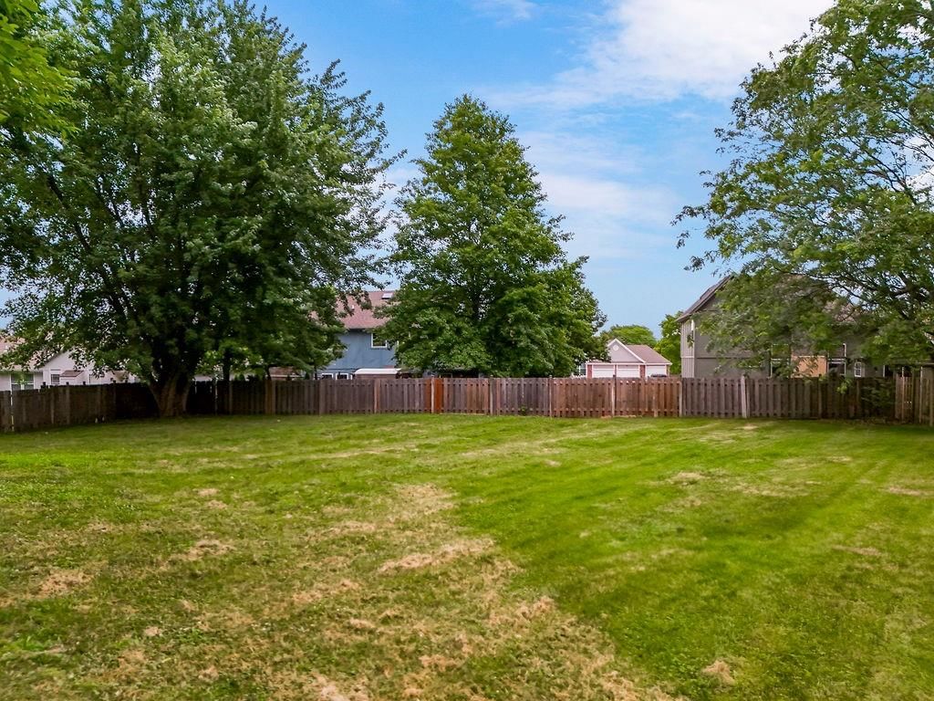 1129 SW Georgetown Drive — photo 35