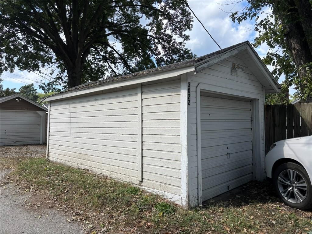 3022 Faraon Street — photo 32