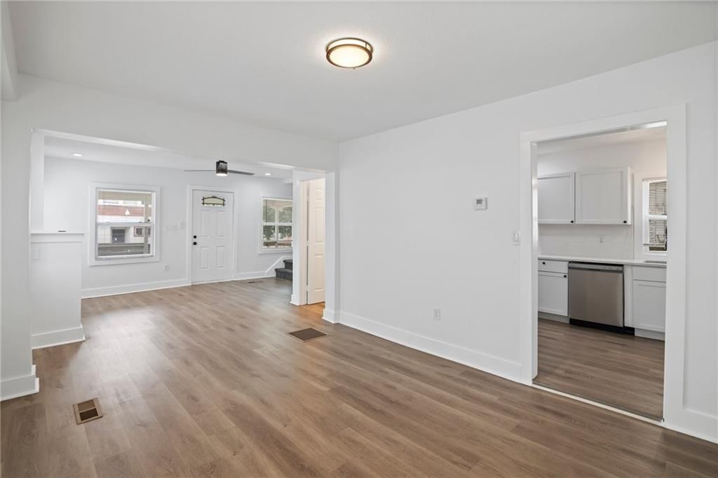 3805 Agnes Avenue — photo 8