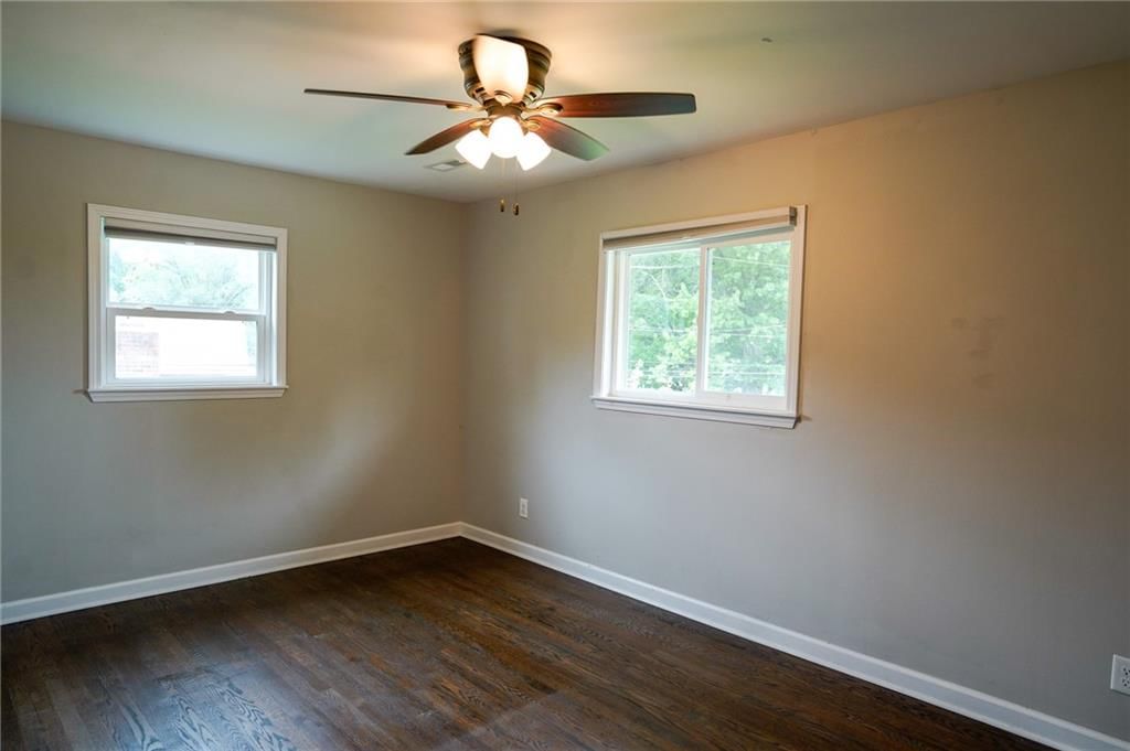 Photo 19 of 38 - 3229 N 37th Street