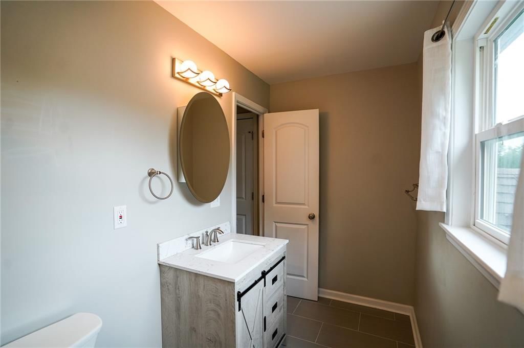 Photo 24 of 38 - 3229 N 37th Street