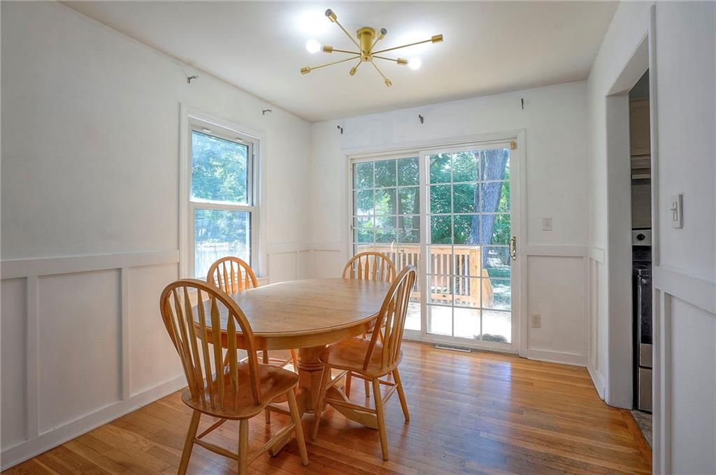 13304 Donnelly Avenue — photo 10