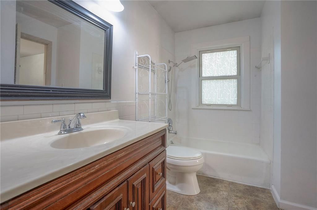 13304 Donnelly Avenue — photo 30