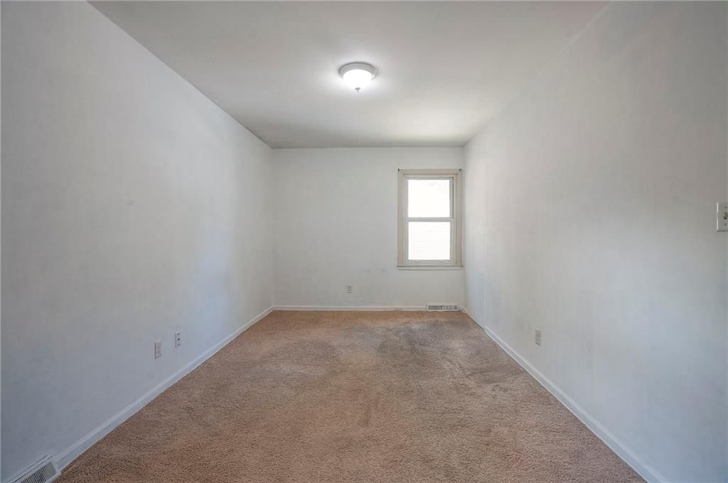 13304 Donnelly Avenue — photo 31