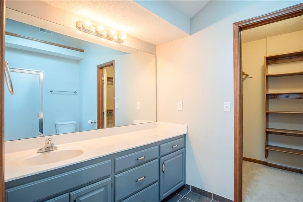 11256 N Madison Street — photo 17