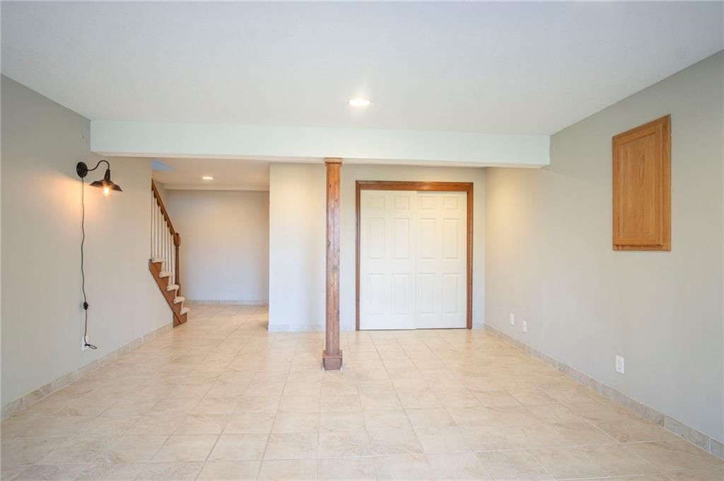 11256 N Madison Street — photo 34