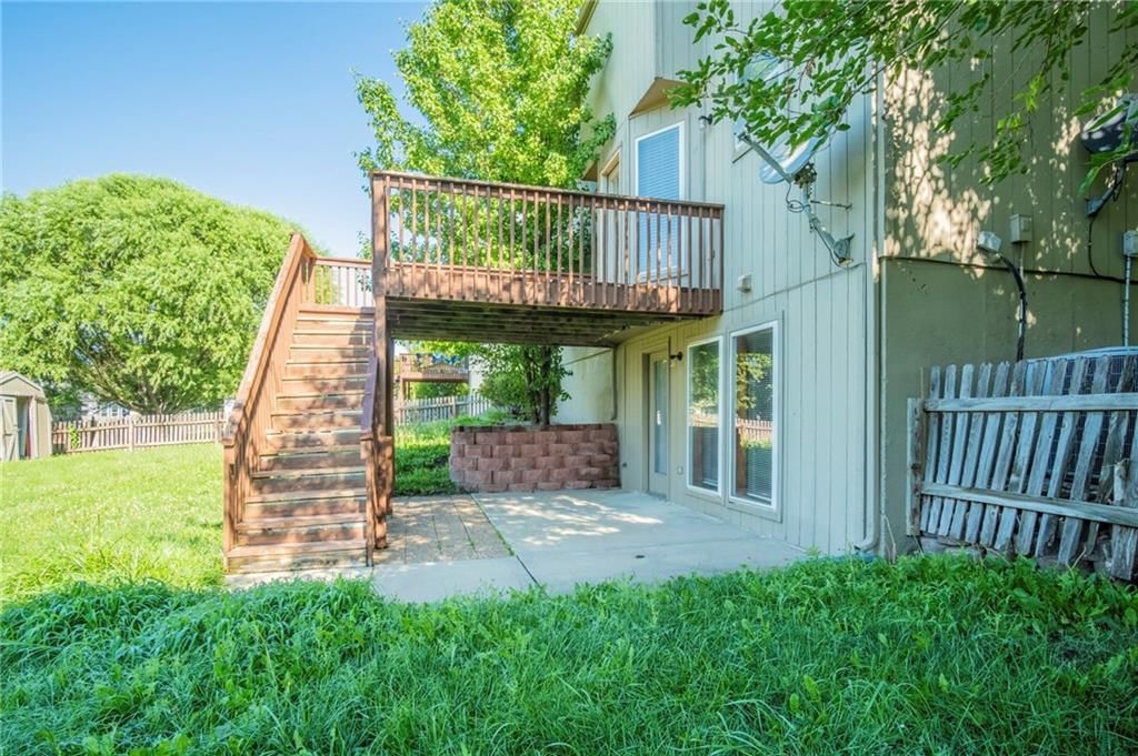 11256 N Madison Street — photo 43