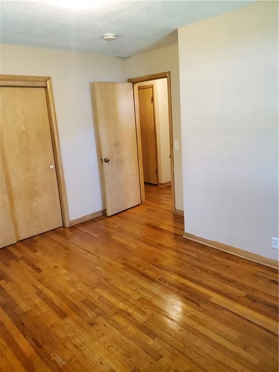 304 Swan Street — photo 10