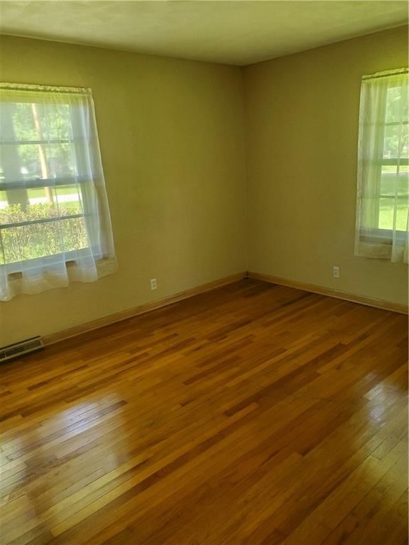304 Swan Street — photo 13
