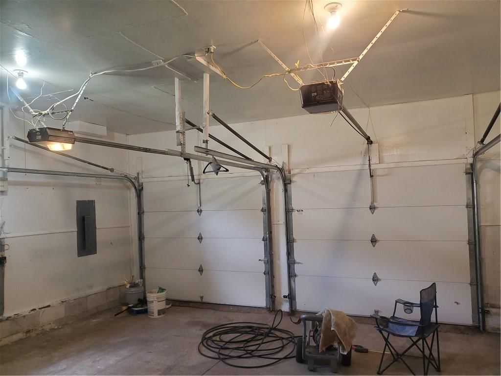 304 Swan Street — photo 17