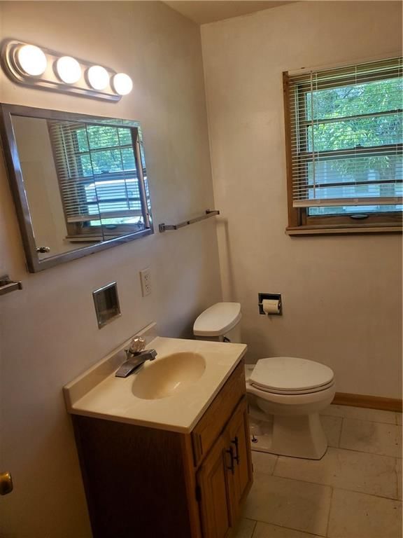 304 Swan Street — photo 20