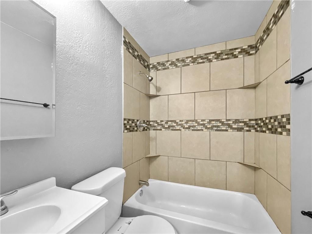 11700 E 55th Street — photo 10