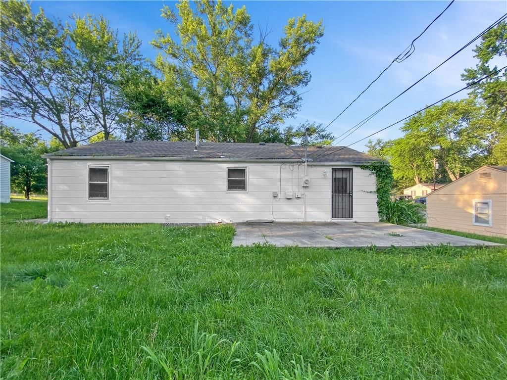 11700 E 55th Street — photo 16