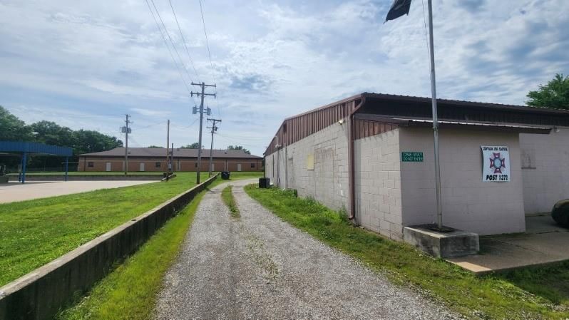 137 S East Avenue — photo 19
