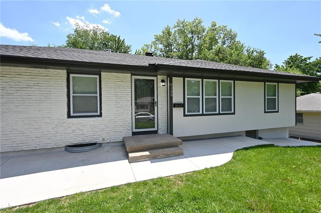 6309 E 102nd Terrace — photo 4