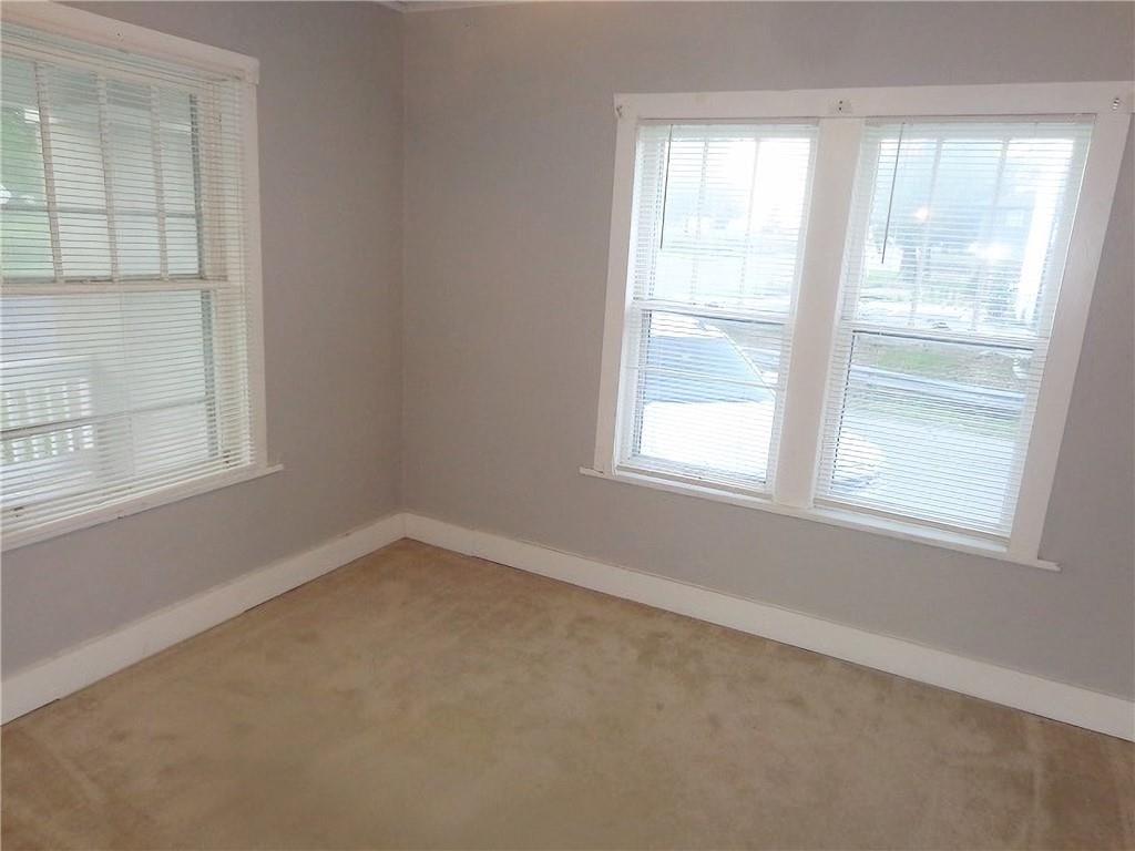 2024 S Broadway Street — photo 11