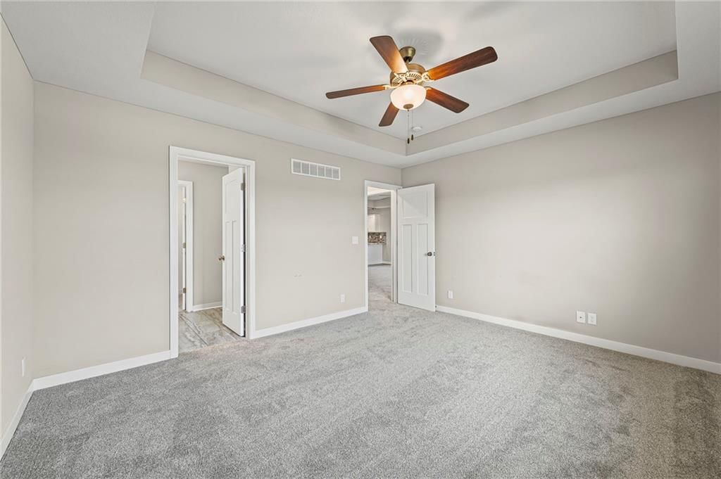 10720 E 46th Terrace — photo 8