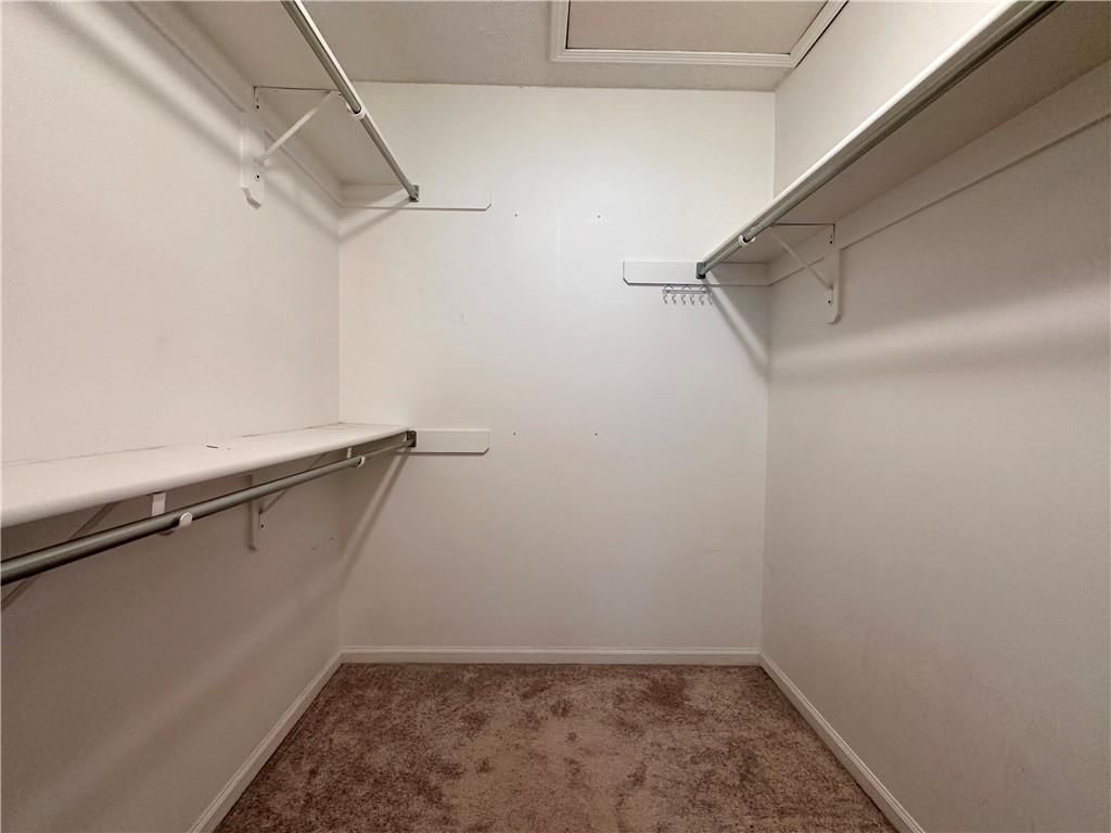 Photo 31 of 39 - 15598 S Blackfeather Street