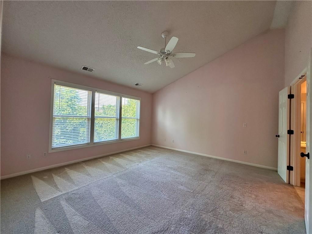 Photo 34 of 39 - 15598 S Blackfeather Street