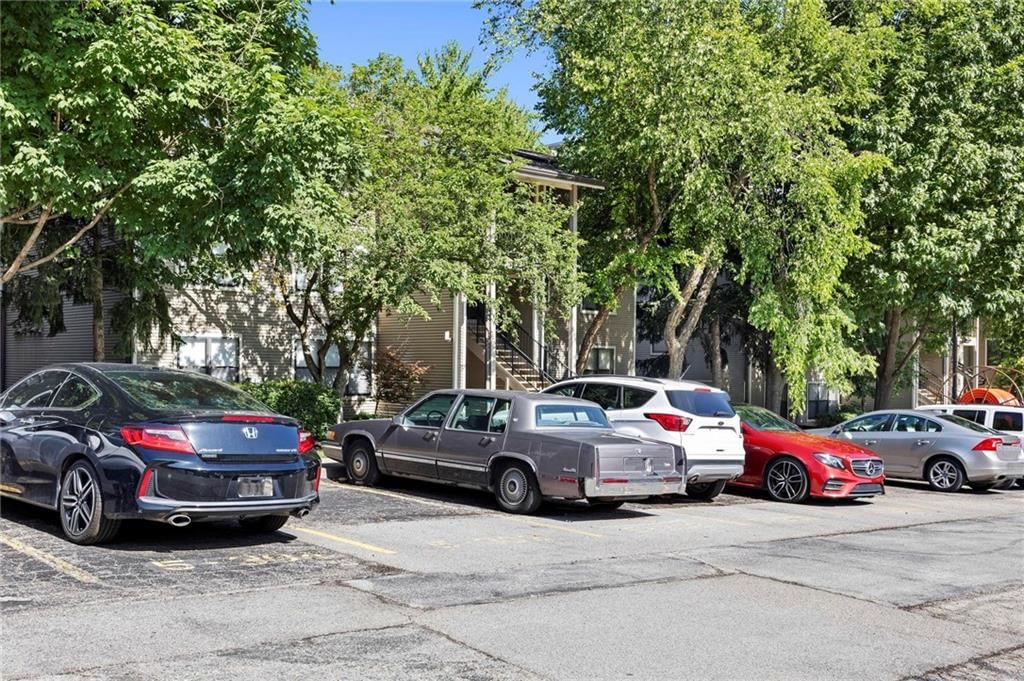 915 Washington #101 Street — photo 17