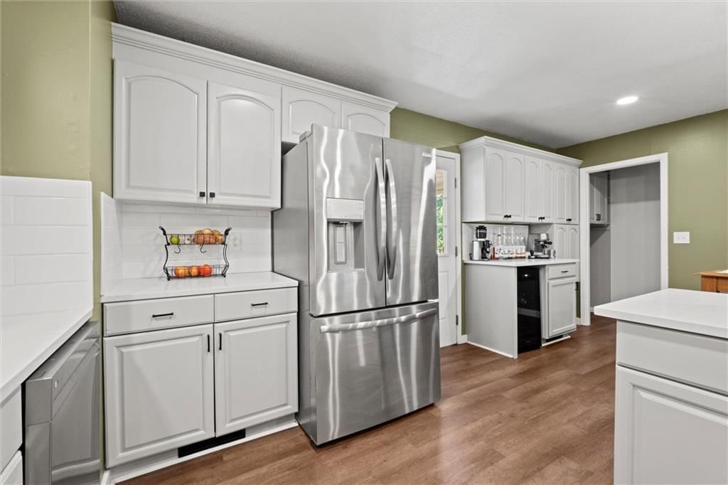 22420 W 73rd Terrace — photo 13