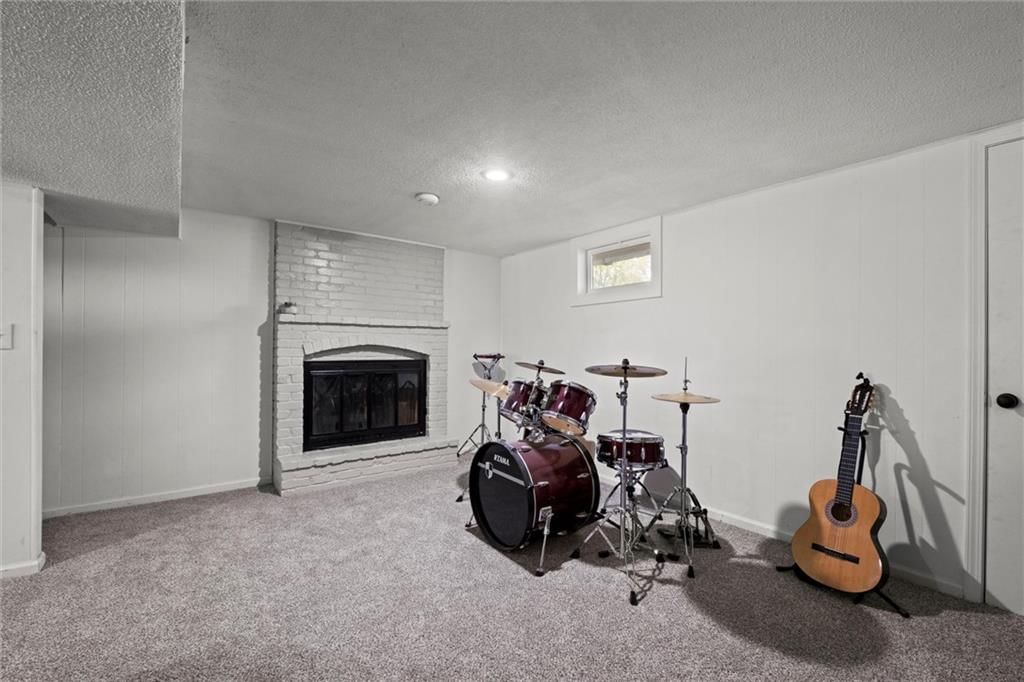 22420 W 73rd Terrace — photo 25