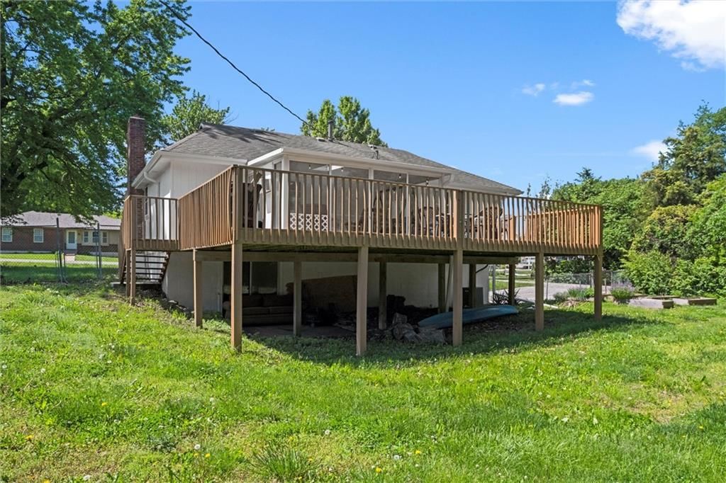 22420 W 73rd Terrace — photo 29