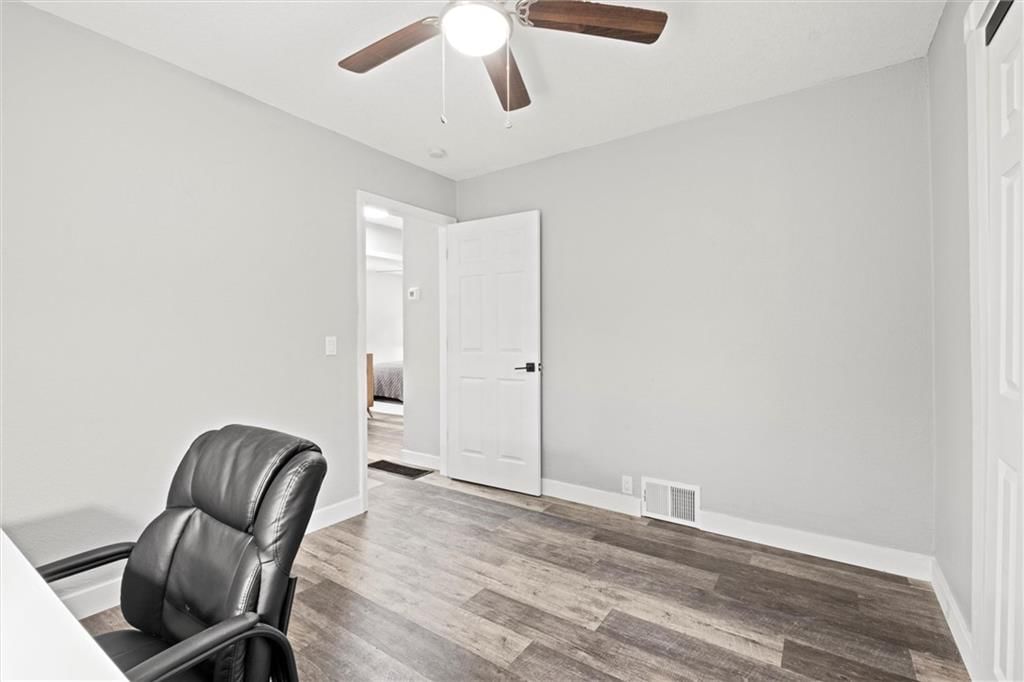 6620 Flora Avenue — photo 20