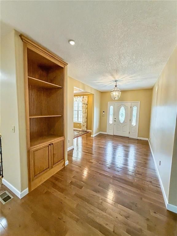 1810 Southdale Avenue — photo 6