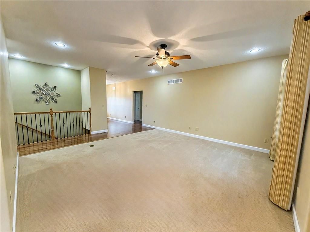 1810 Southdale Avenue — photo 8