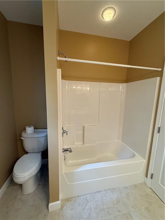 1810 Southdale Avenue — photo 20
