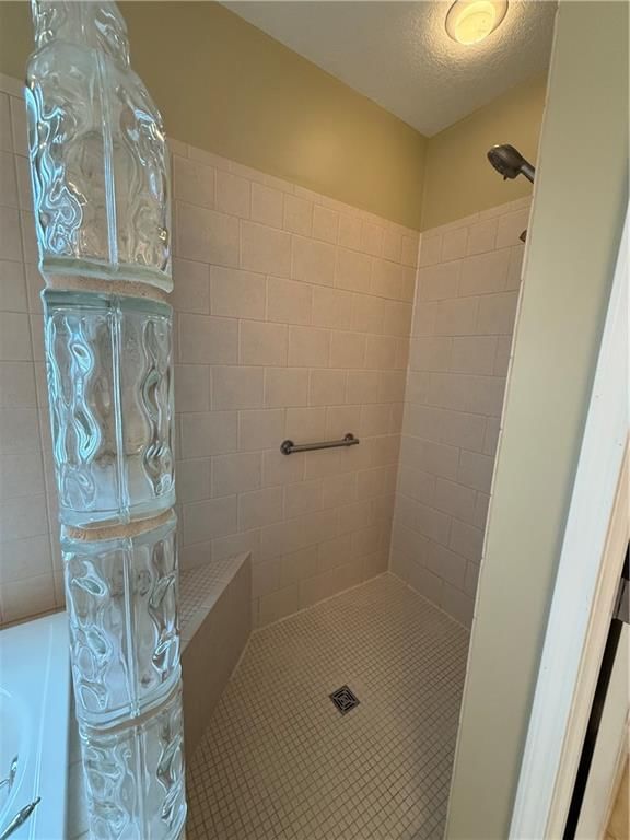 1810 Southdale Avenue — photo 25