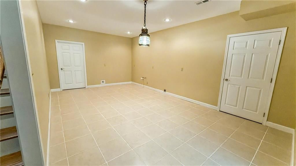 1810 Southdale Avenue — photo 30