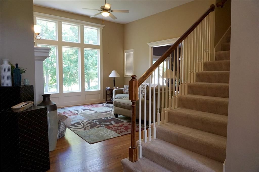 Photo 5 of 41 - 3713 NW Windburn Drive