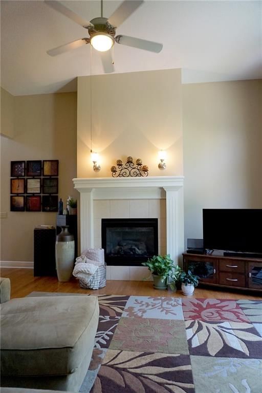 Photo 7 of 41 - 3713 NW Windburn Drive