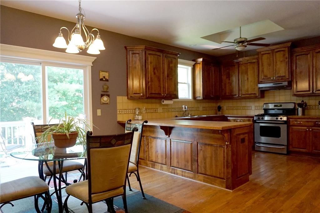 Photo 13 of 41 - 3713 NW Windburn Drive