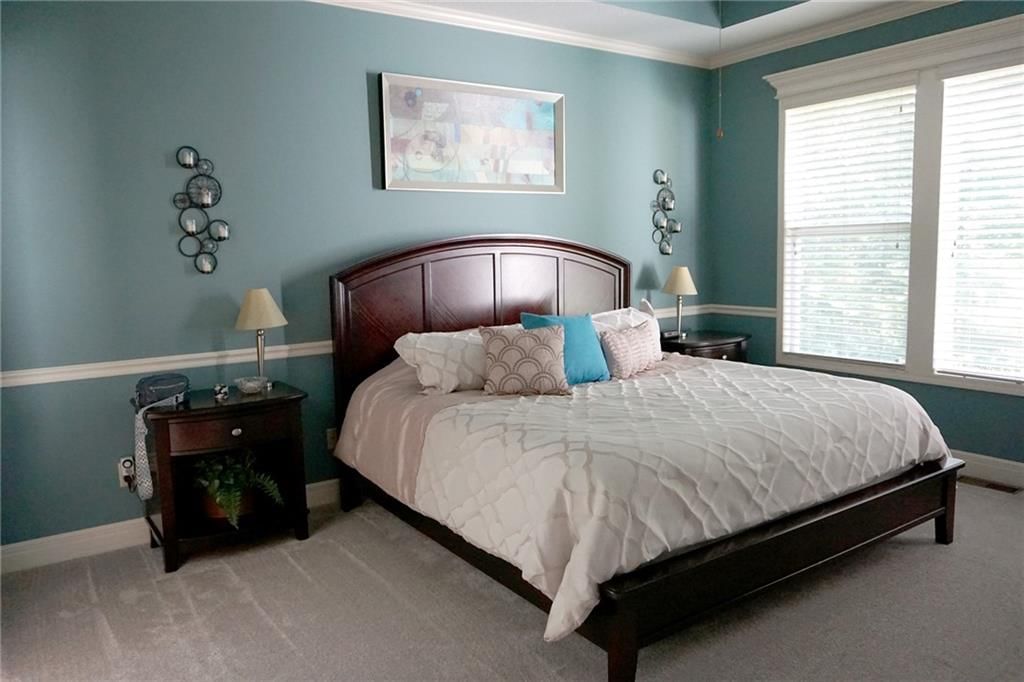 Photo 21 of 41 - 3713 NW Windburn Drive