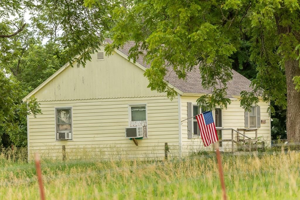 1432 E 2300 Road — photo 49